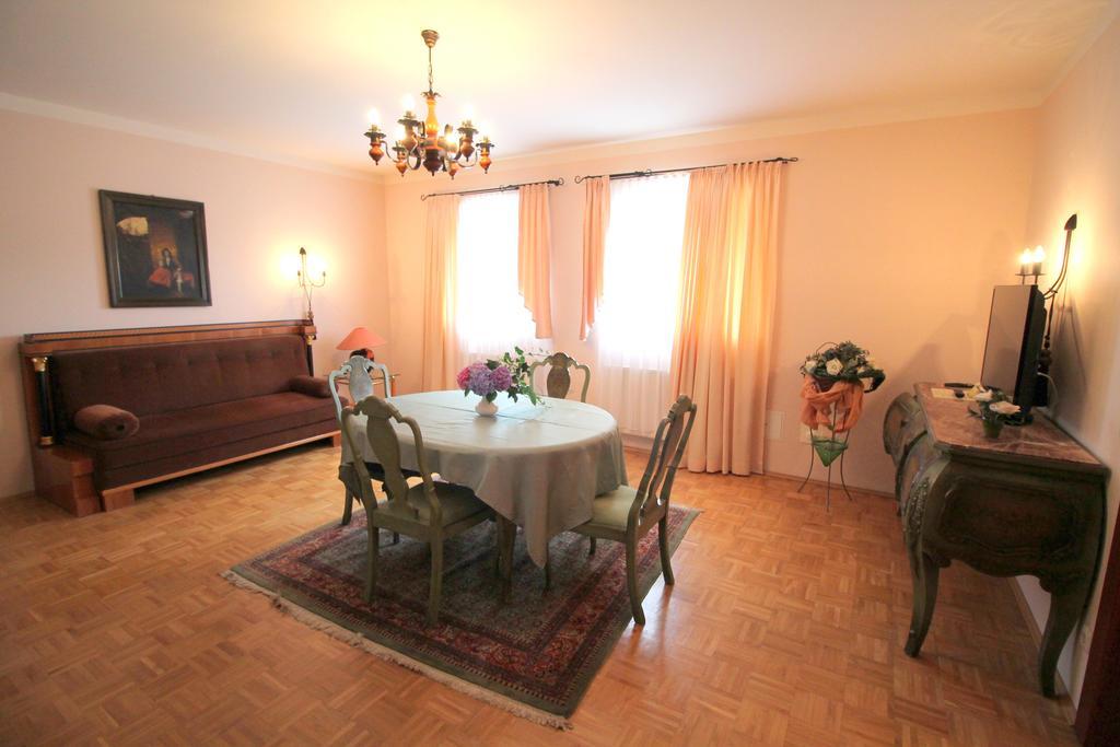 Hotel-Appartement-Villa Ulenburg Дрезден Экстерьер фото