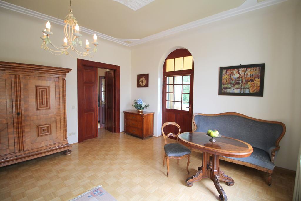 Hotel-Appartement-Villa Ulenburg Дрезден Экстерьер фото